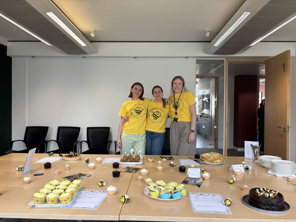 SimkinsLLP's tweet image. Throughout 2025, Simkins partnered with @HoneypotCharity as our ‘Charity of the Year’. Our various fundraisers helped us to raise almost £5,000 for this worthy cause.

Find out more about Honeypot here: honeypot.org.uk

#HoneypotChildrensCharity #YoungCarers #Fundraising