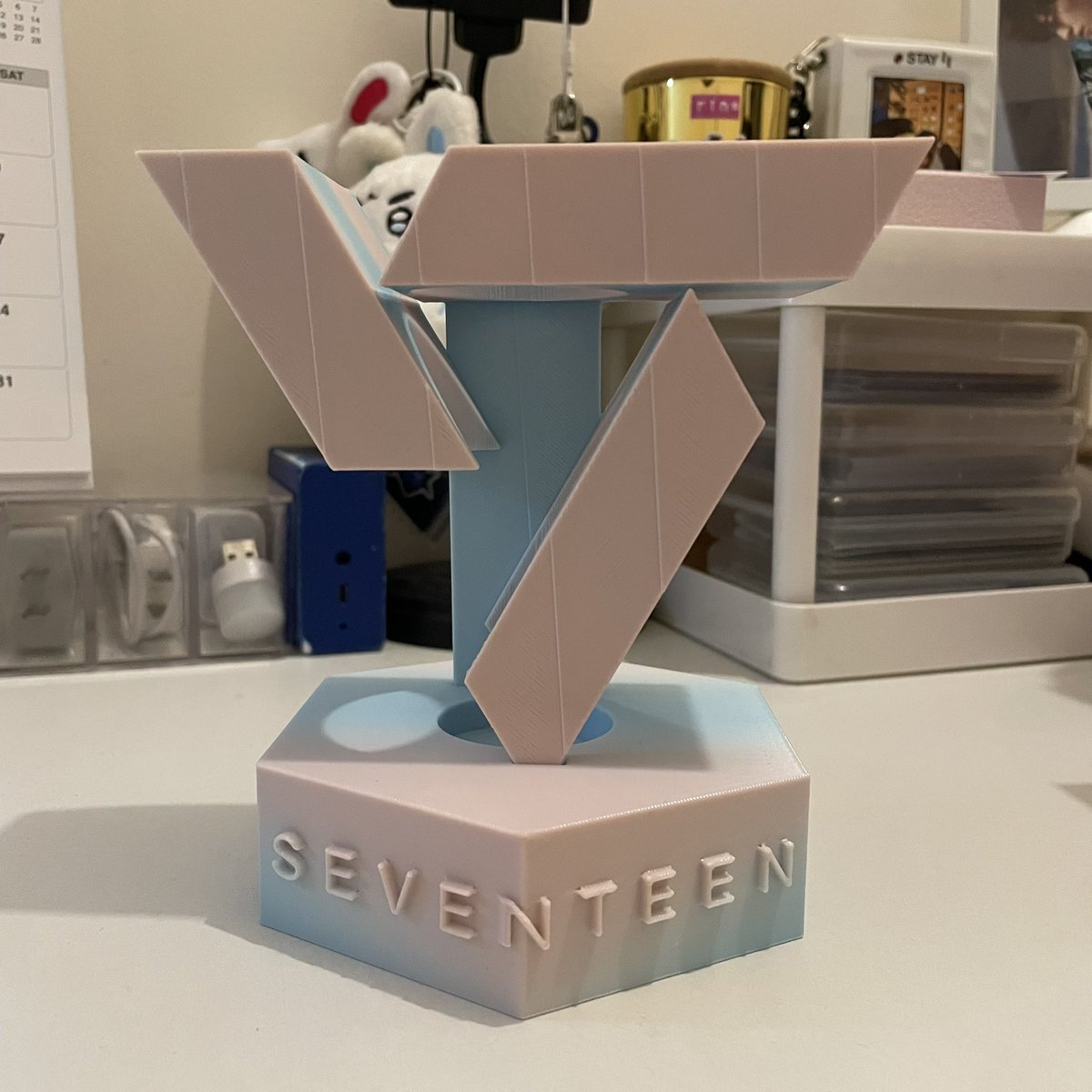 cheolliebns's tweet photo. wts Ifb ph

seventeen 3D caratbong holder ( 2 pcs avail)

     𓏔 450 | 400 
     𓏔 payo | 1month dop
     𓏔 x sensitive / manage your expectations
     𓏔 with free official svt photocards

reply or dm me to claim

t. seventeen svt lightstick caratbong holder https://t.co/PxydDMyXWy