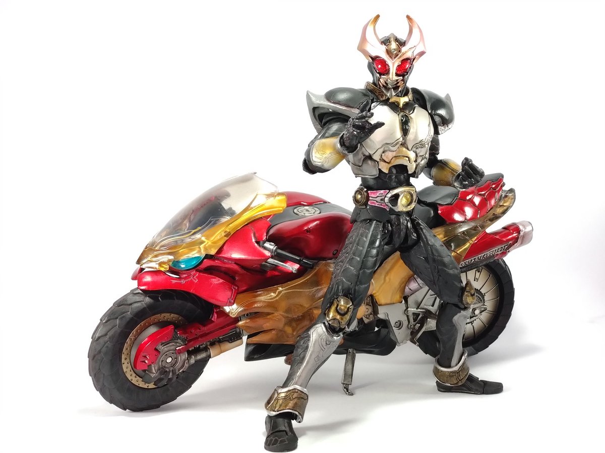 【未開封品】　M4 S.I.C 仮面ライダー マシントルネイダー S.I.Cアギト＆マシントルネイダー開封。 20年近く前のフィギュアとは