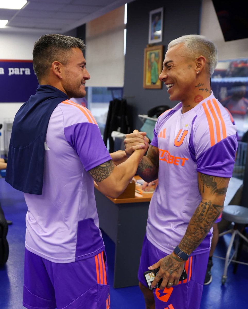 💙彡vαlιтαzᵁl彡❤️ tweet media