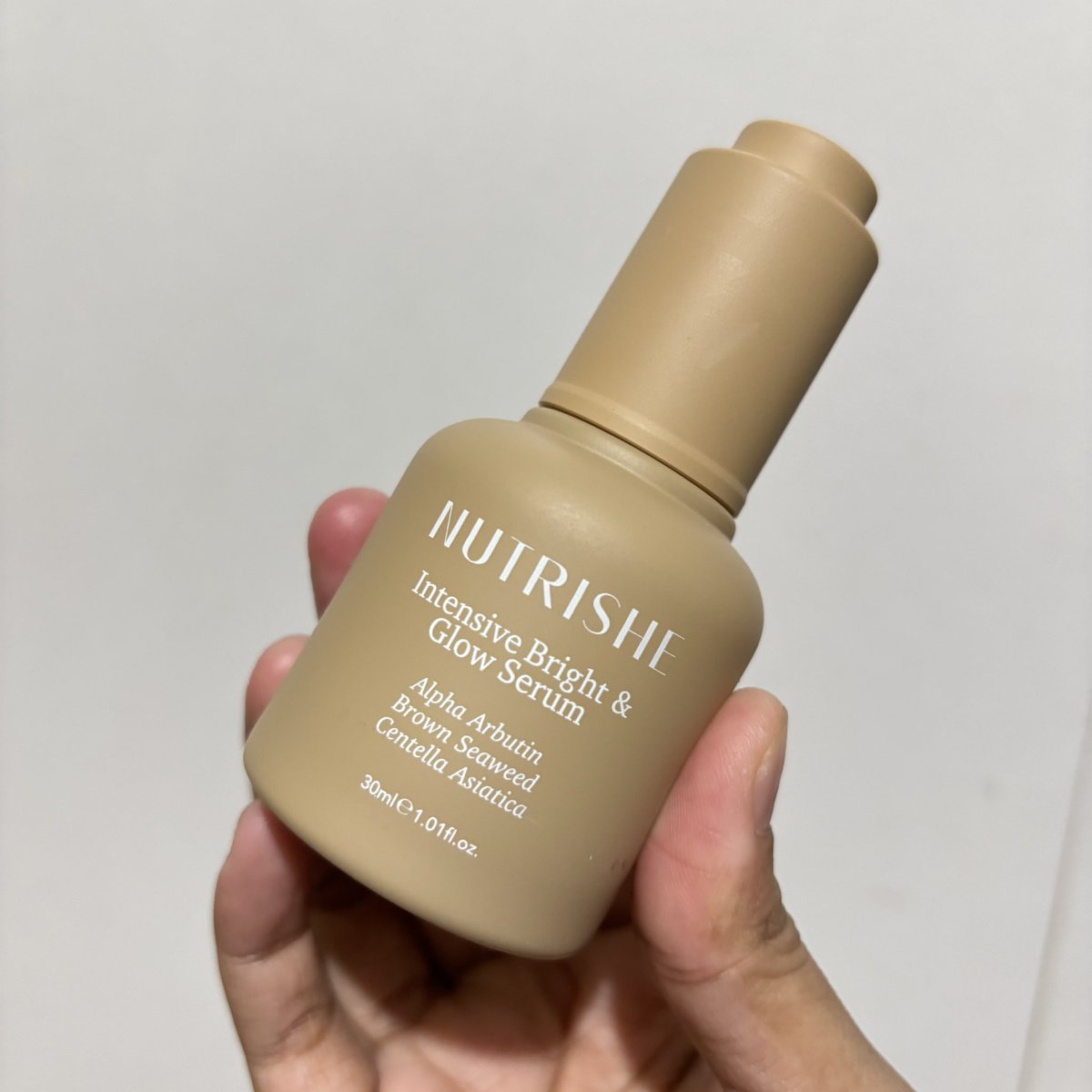 nadyakhanza's tweet photo. my dry skin thanks this so much…

glass skin &amp; instant glow ✨ https://t.co/Sequo5B67e
