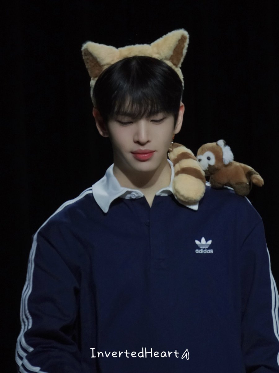 InvertedHeart426 tweet media