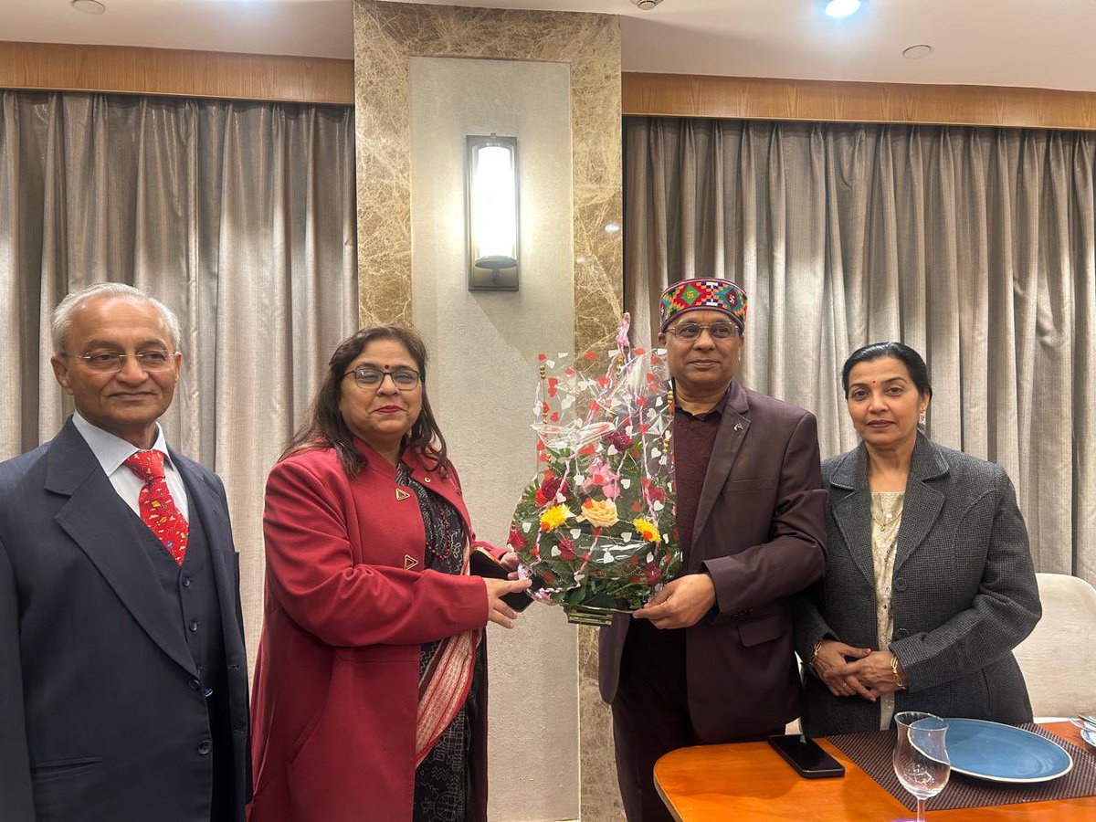 मदन मोहन मालवीय प्रौद्योगिकी विश्वविद्यालय, गोरखपुर के कुलपति प्रो॰ जे.पी. सैनी जी को लखनऊ विश्वविद्यालय के कुलपति पद पर नियुक्ति हेतु हार्दिक बधाई एवं शुभकामनाएं।