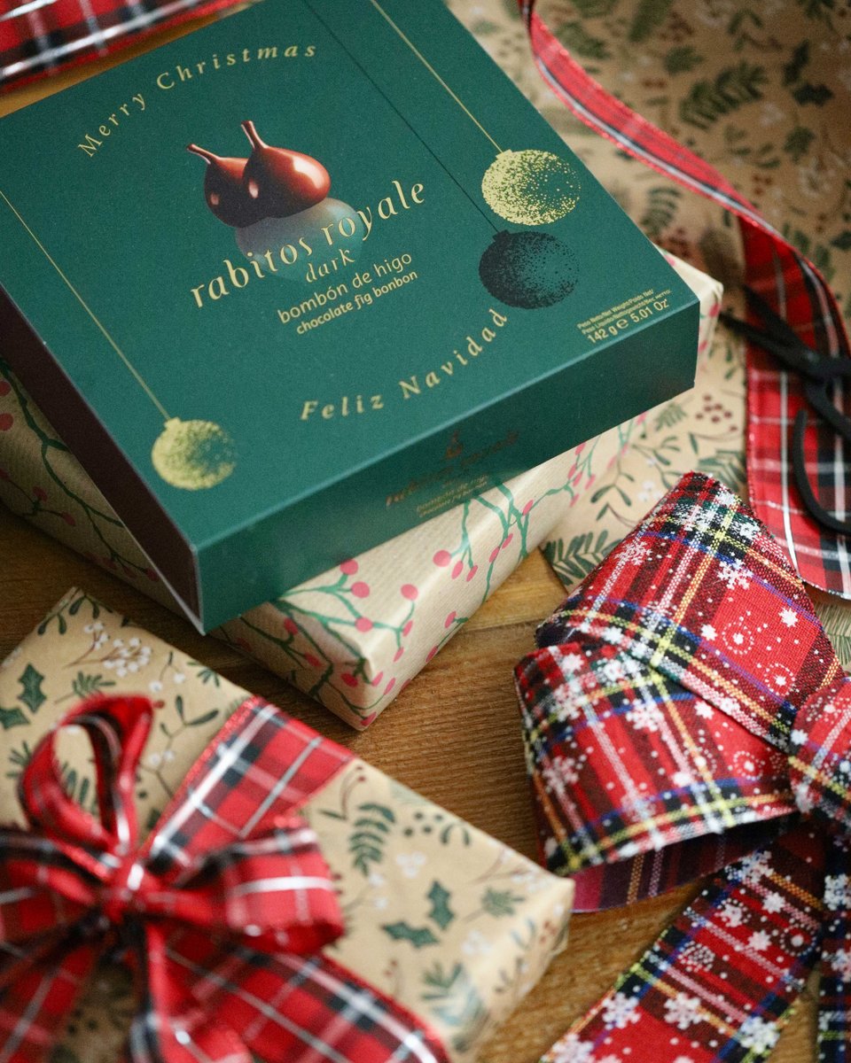 rabitosroyale's tweet image. ¡Desde Rabitos Royale os deseamos un estupendo día de Reyes!
-
From Rabitos Royale we wish you a great Wise Men's day!

#BombonesDeHigo #ChocolateFigBonbon #Rabitos #RabitosRoyale #chocolate #bombones #bonbons #ReyesMagos #DíaDeReyes #TheWiseMenDay #WiseMen #regalos #presents