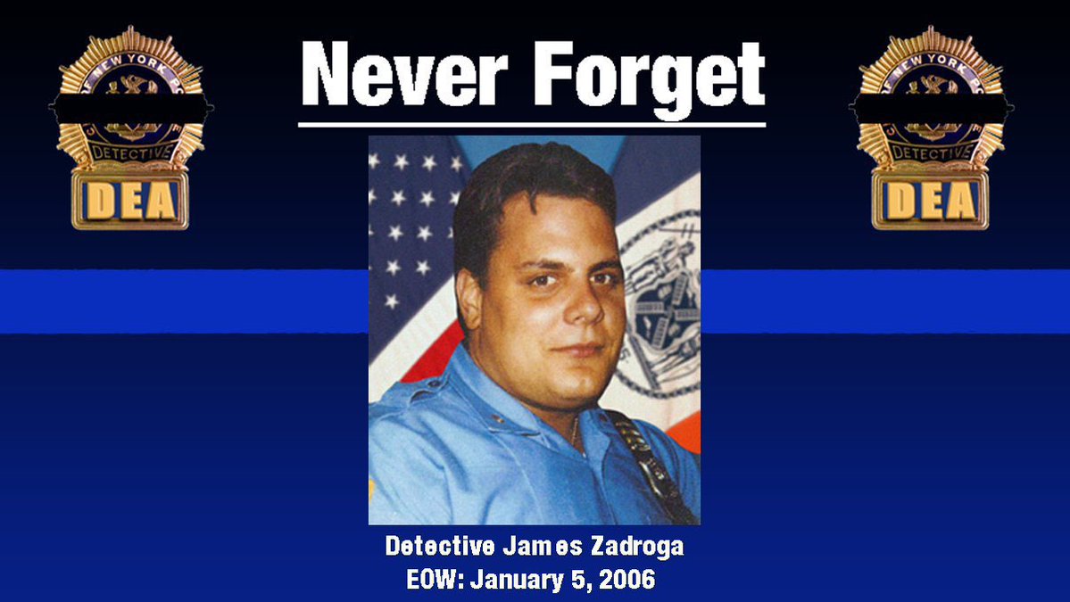 Detective Following Footprints In A Foggy City High-Res Vector Graphic -  Getty Images, image size:1199x675