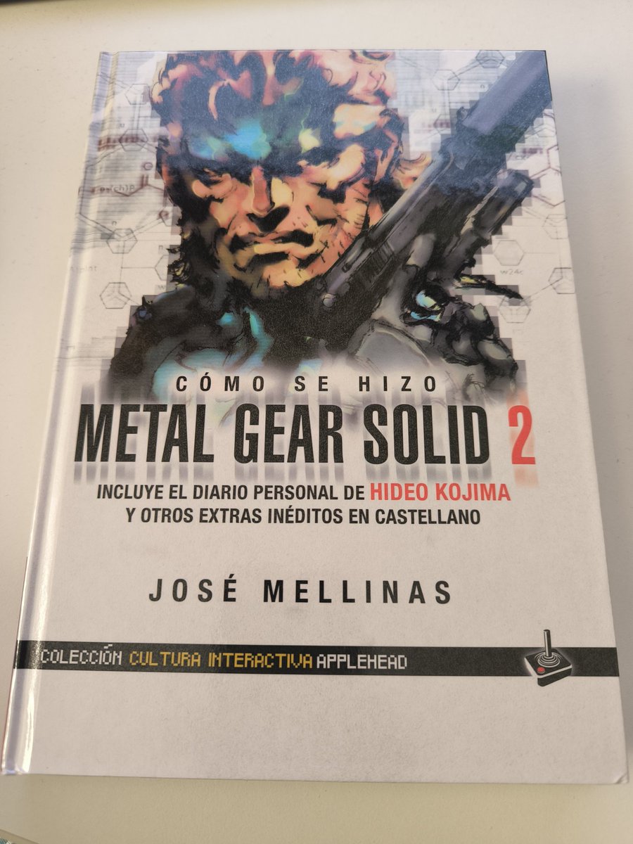 XManiaco's tweet photo. Lo prometido es deuda y con Snake de por medio, tenía que hacerme con él. @JoseMellinas_ https://t.co/0PstLa4klg