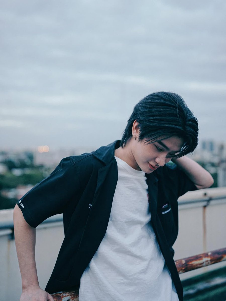 KU SEXY BOY tweet media