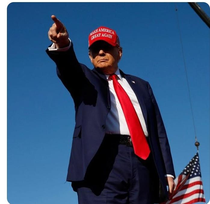 The way President Maduro was captured by the Americans is a clear testimony that, leaders must learn to pay members of the state security forces. 
If they were paid handsomely,  they would have sold him out. 

Allowing the security to suffer economically compromises your security