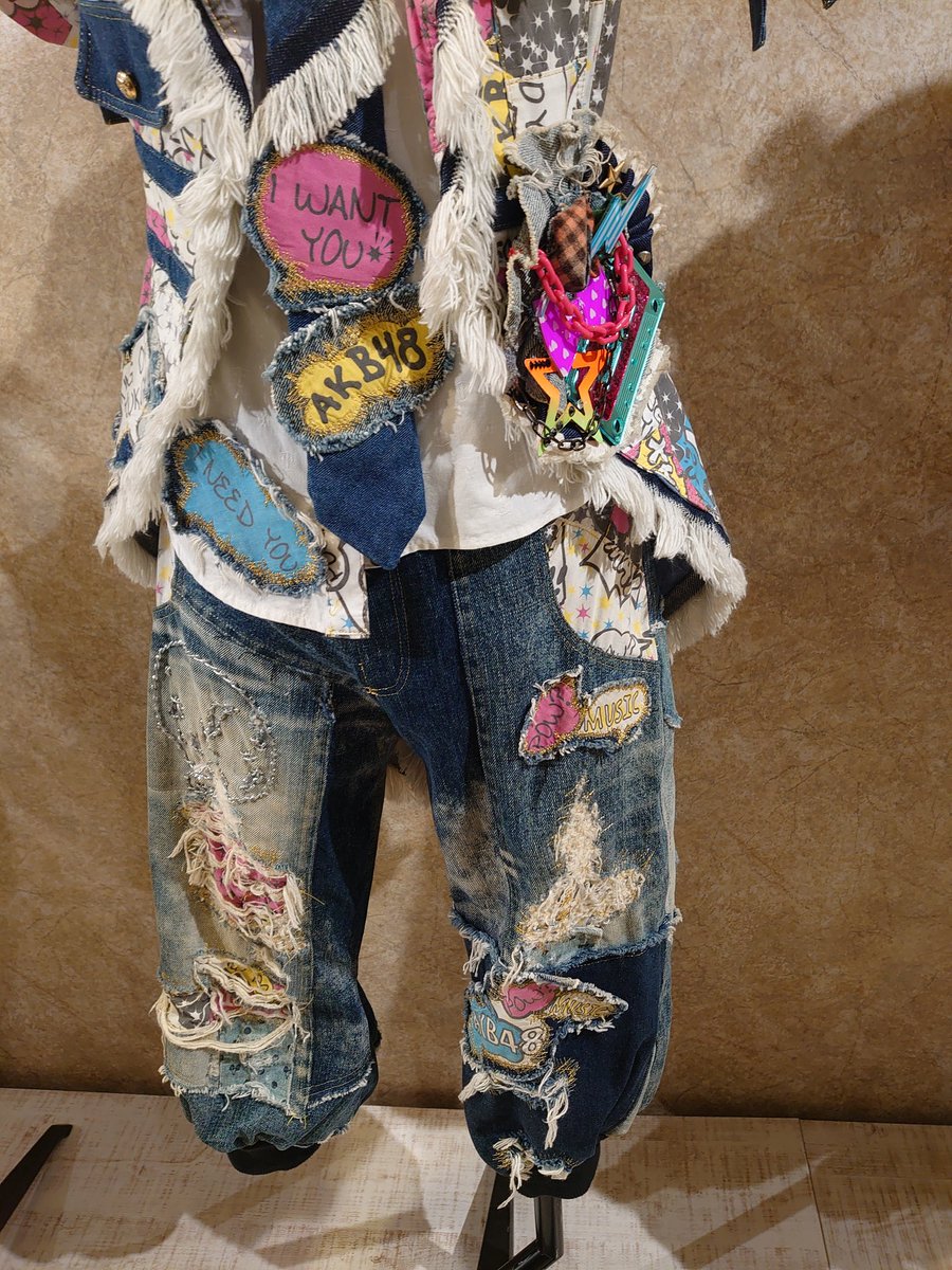 AKB48 大丸東京店 大衣装展 ヘビーローテーション 衣装 AKB48 ヘビー