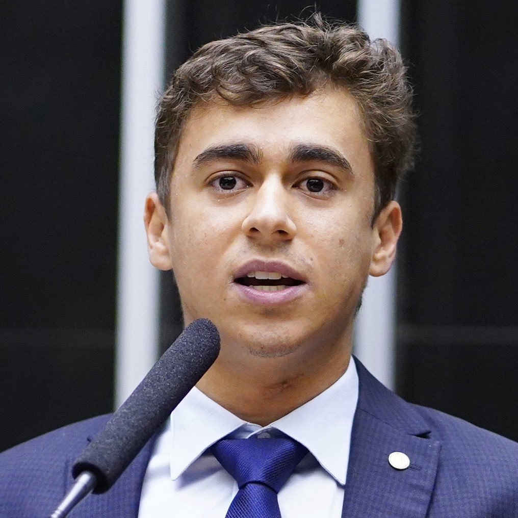 poptime's tweet image. 🚨🇧🇷 Nikolas Ferreira foi DENUNCIADO na Procuradoria-Geral da República por sugerir que Trump invadisse o Brasil e sequestrasse o presidente eleito Lula.