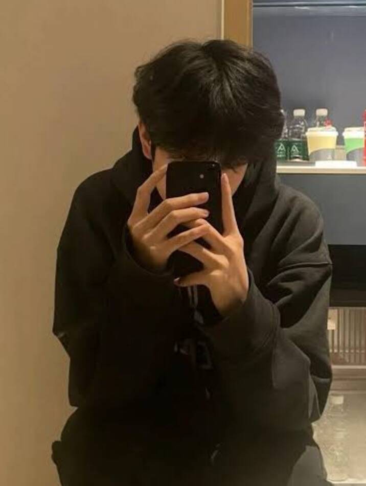 ยากกว่าข้อสอบ ก็คงเป็นการตอบแชทเราสินะ
#ลพบุรีในเมือง #ลพบุรี