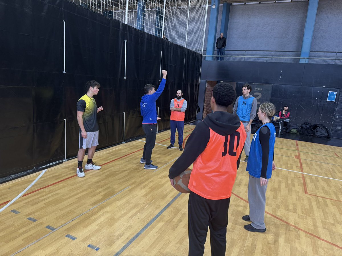 FCBQarbitres tweet media