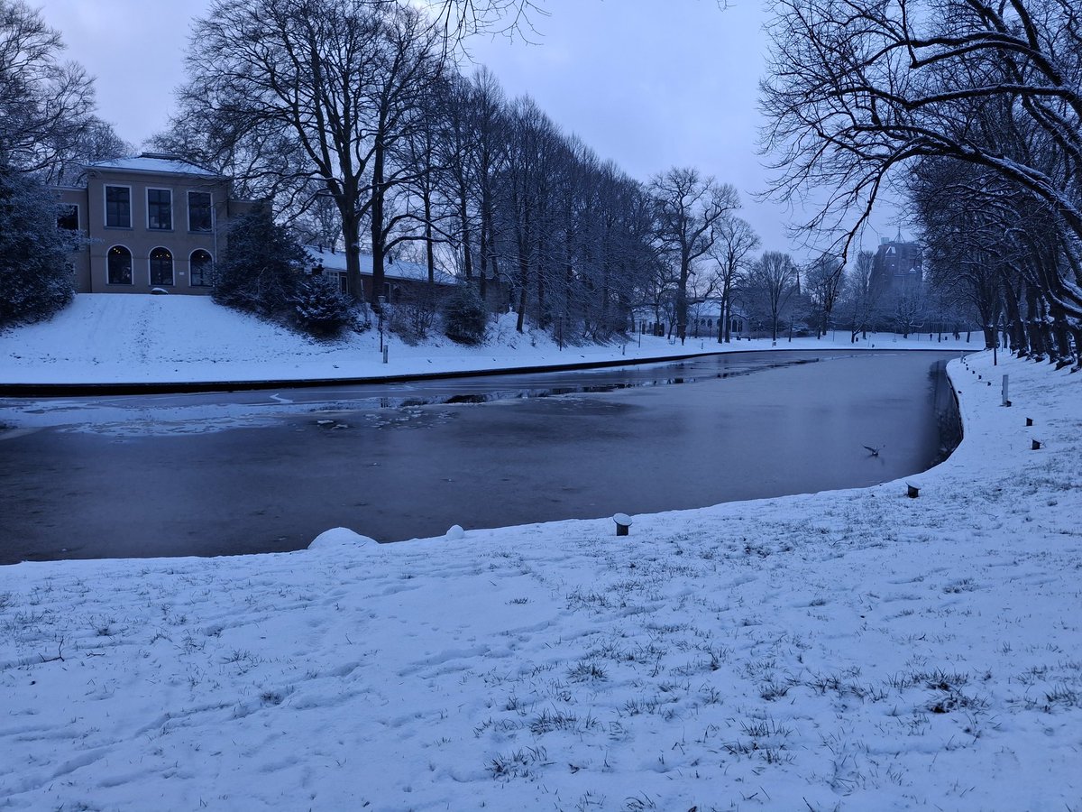 #sneeuw #Leeuwarden Stadsgracht.