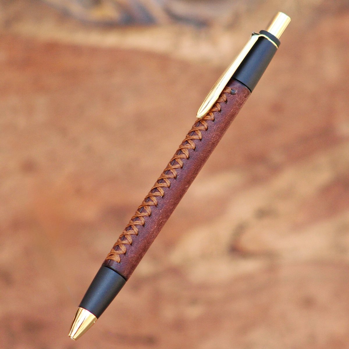 11/30まで最終日特価 シックザール クロコダイル(ベージュ) 2026年最新