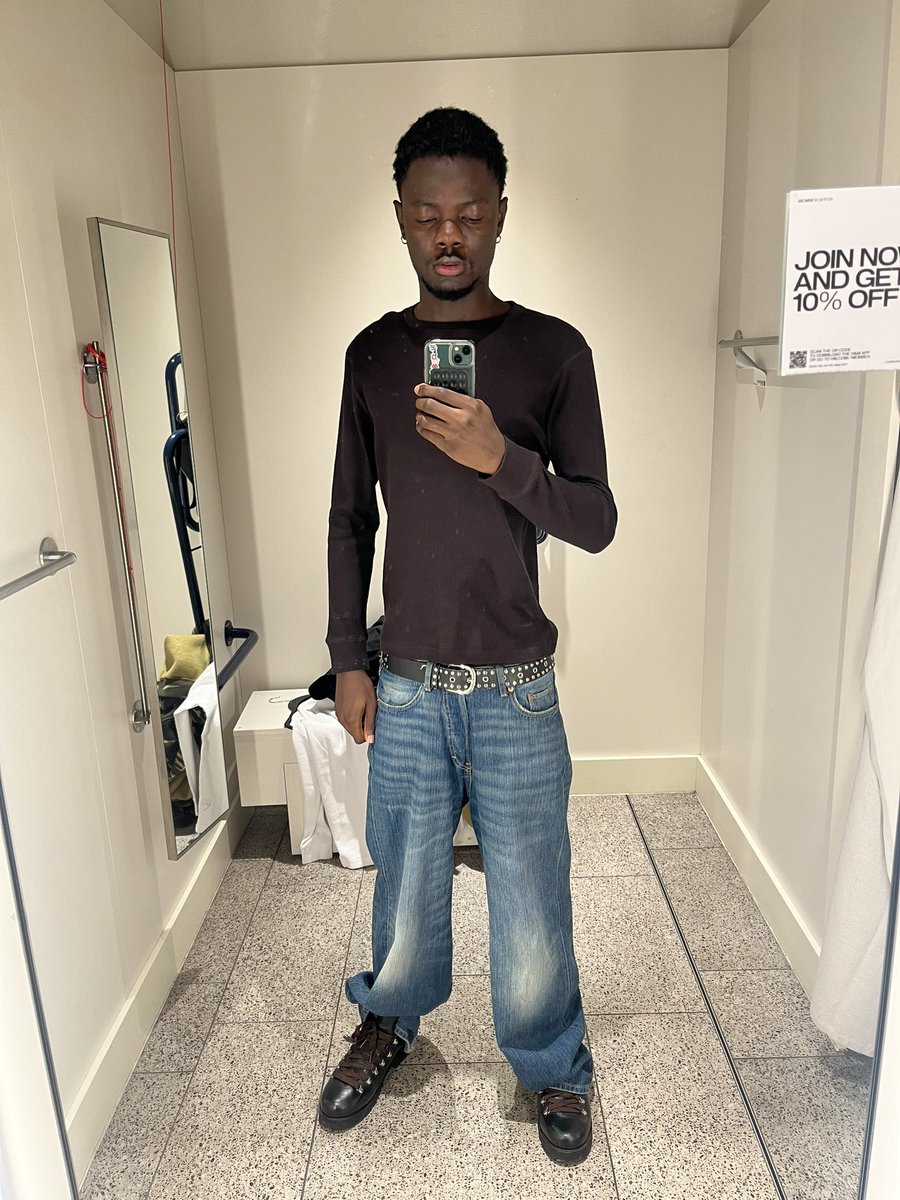 ayodejilwl's tweet image. Fittings