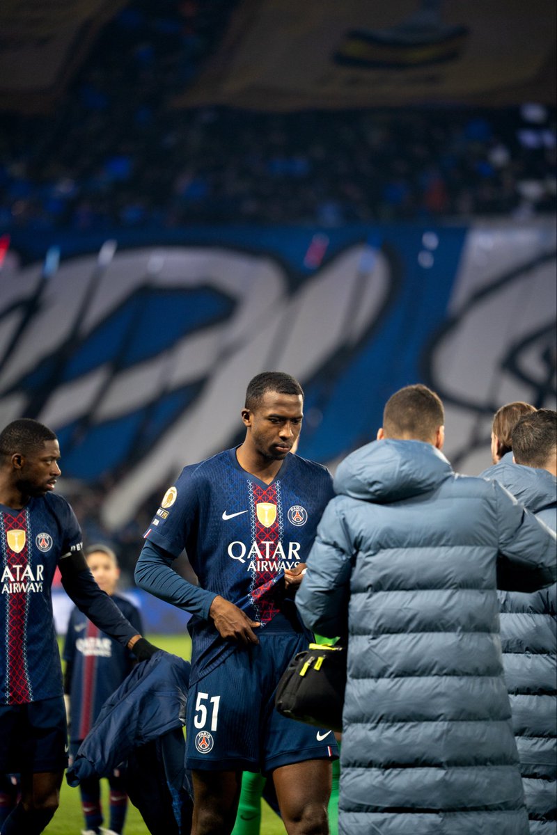jansma_mathis's tweet photo. Derby parisien ⚜️@PSG_inside 
matjsm_photo 📷 https://t.co/LjZU94GsTt