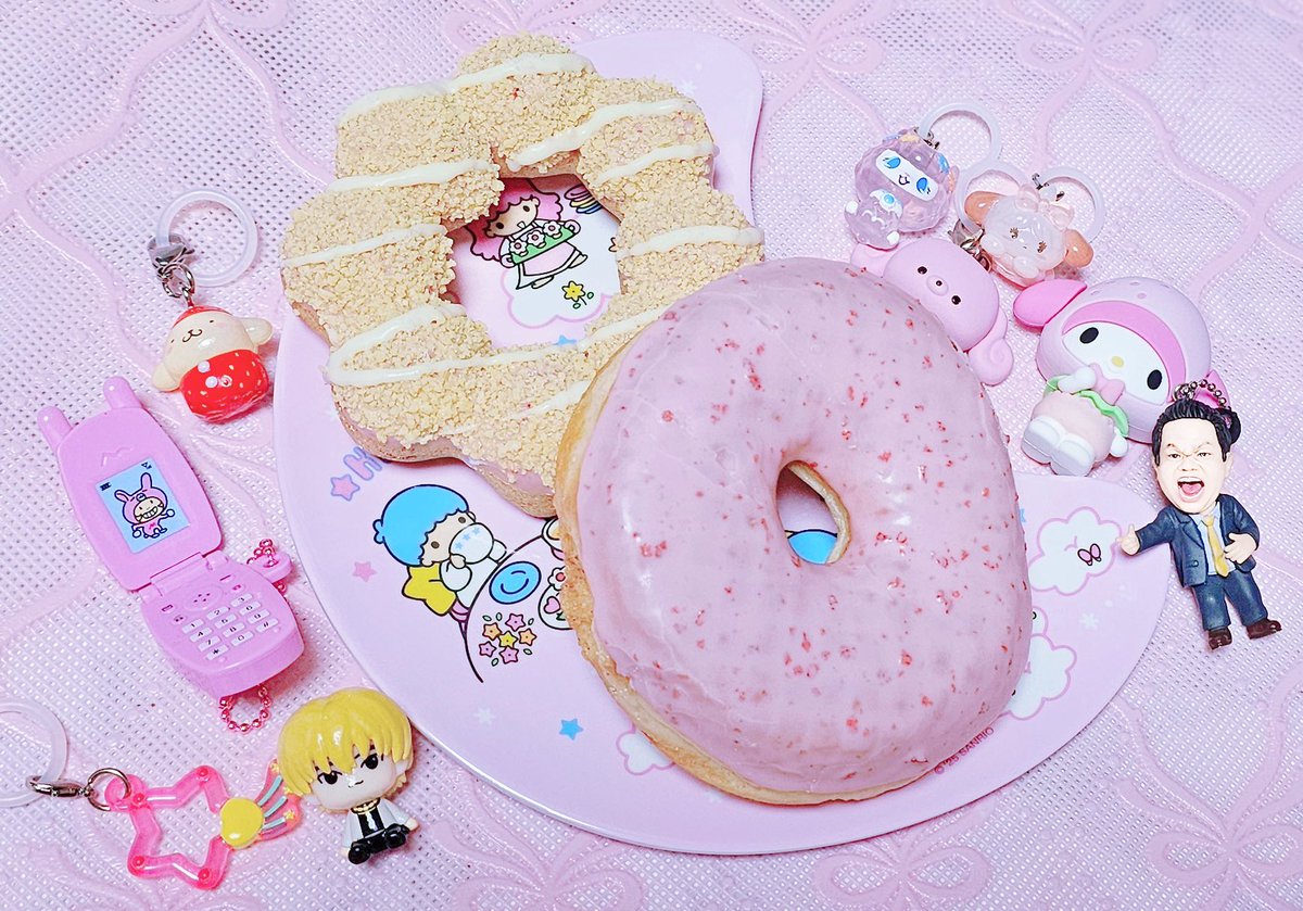 2026ドーナツ始め🍩🎶最近お気に入りのピンクたちとじぇゆんと津田を添えて… ૮ ･ ·̫ ･ ა 💕