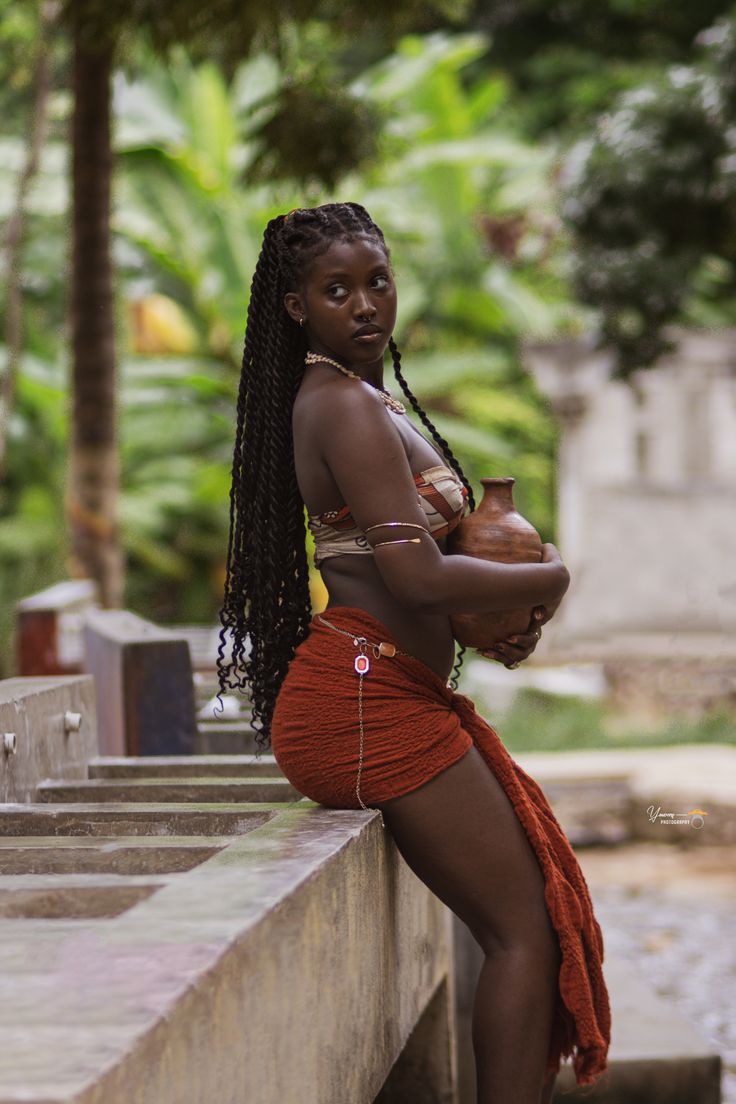 _timscribbles's tweet photo. "Omalicha 🥹🌹❤️" 

Her beauty, her aura...audacious.
In her eyes, I found grace.
A queen, and more.
Her heart is big, beautifully dangerous.
I don’t want space in it.
I want to occupy it all.
She’s that girl, my mama wants for me.

©_timscribbles https://t.co/DNFkmerQnt
