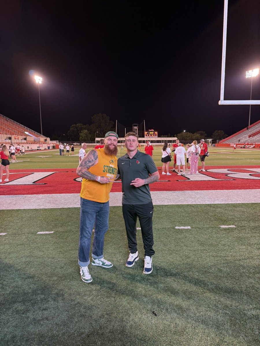 75doyle's tweet image. Good luck to my guys today ! Get that NATTY! @eddiekasper13 @anthonycorona @Brettkasper8