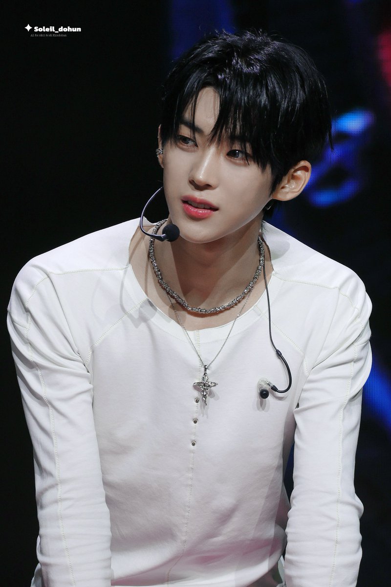 260105

#김도훈 #idntt #아이덴티티  
#도훈 #Dohun #アイデンティティ