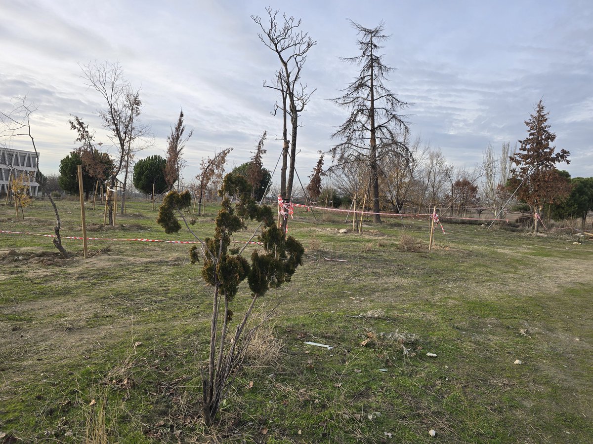 nomegacanton's tweet image. Nosotros les pedimos la reubicación del #megacantón de #Montecarmelo en #zonaindustrial, ya que, según su memoria ambiental, es INDUSTRIAL