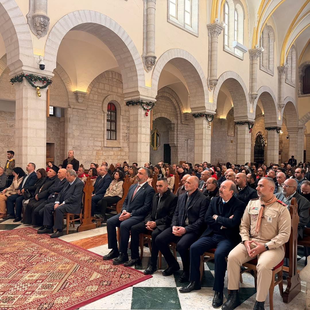 ✝️🇵🇸Bethlehem shines with an unending joy, the joy of Christmas that carries through the feast days. 

Today, the Terra Sancta Scouts (Eagles of the Nativity) organized a scout parade to welcome the Custos of the Holy Land, Fr. Francesco Ielpo, during his traditional entry into