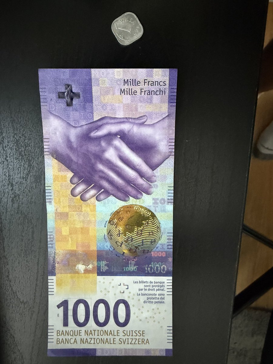 Here is the world’s smallest value coin 

INR 1 paisa

Worlds largest value currency note

1000 CHF.