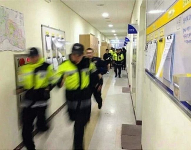 imamental's tweet image. 민정. 진짜너야?. 트위터보고잇서?