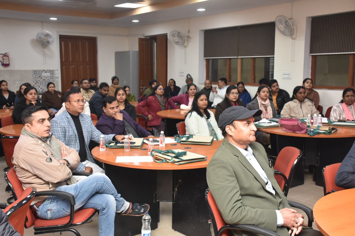 bhu_updates's tweet image. The Department of #DairyScience and #FoodTechnology, Institute of #AgriculturalSciences, #BHU, is conducting a 21-day ICAR-sponsored Advanced Faculty Training (CAFT) programme titled “Functional Dairy Foods: From Concept to Commercialization”. 

#FoodProcessing #Agriculture