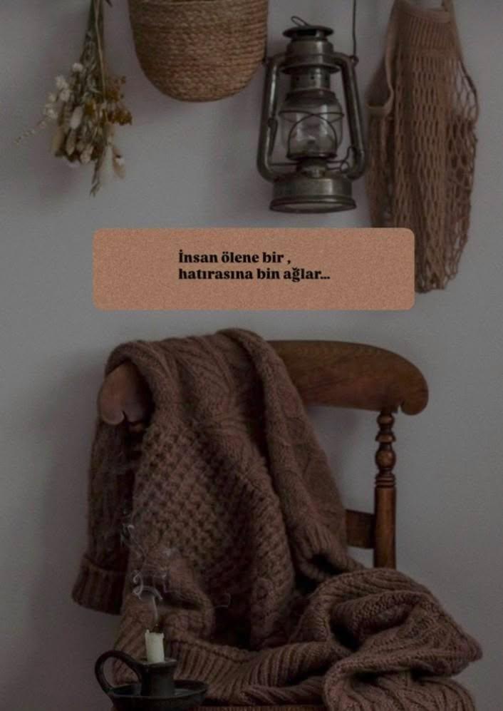 İnsan ölene bir,
hatırasına bin ağlarmış.