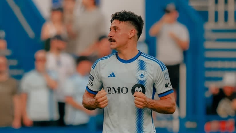 cabrerahercap's tweet image. ATENCIÓN💣: (Exclusivo con newellsalminuto_ en IG)
👉🏿Newell's inició gestiones  por Matías Coccaro
👉🏿El delantero Uruguayo se encuentra libre
👉🏿Lo pretenden Huracán y Gimnasia entre otros