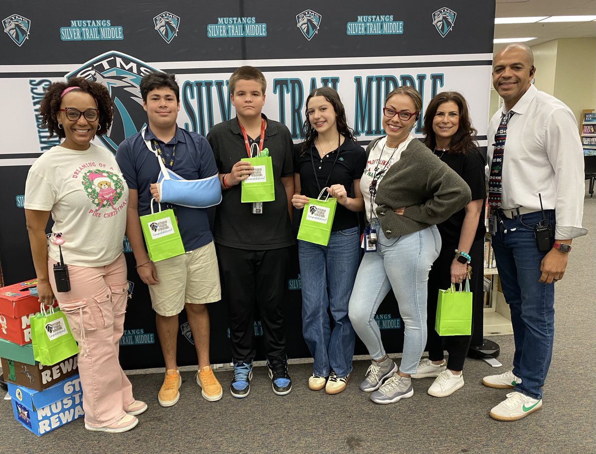 Silver Trail Middle School - Home of the Mustangs tweet media