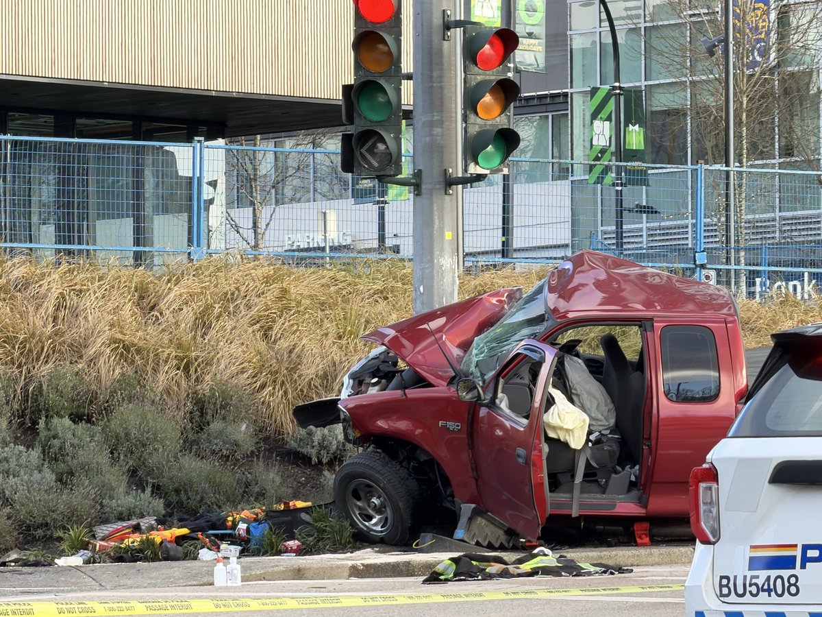 fedex182's tweet photo. @JALLeeKR fatal collision https://t.co/LN8531pMK6