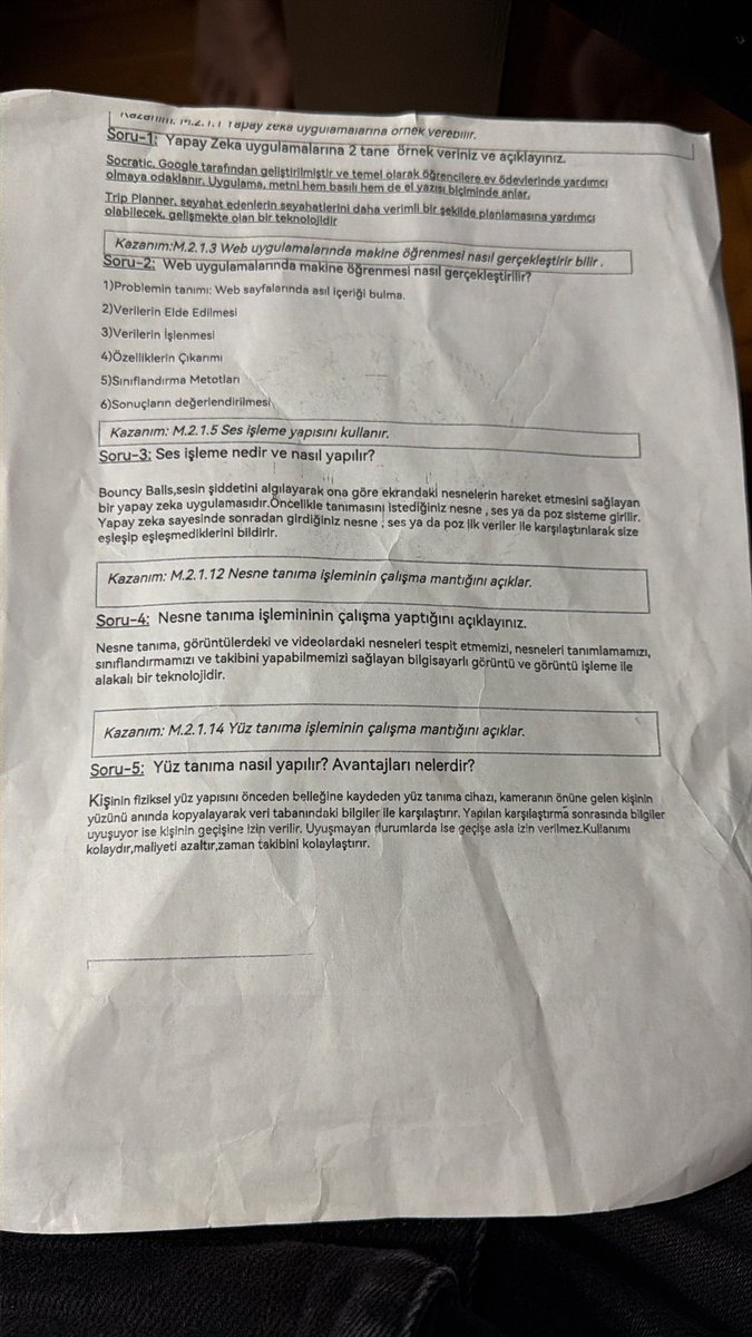 Sözde yapay zeka dersi gören öğrencilere ders saatinde matematik işleterek sınav günü de al bunu ezberle sınava gir dediğinizde çocuklara yapay zeka dersi mi vermiş oluyorsunuz?
Bu ülkenin değişmesi için okulların kapanması lazım.
