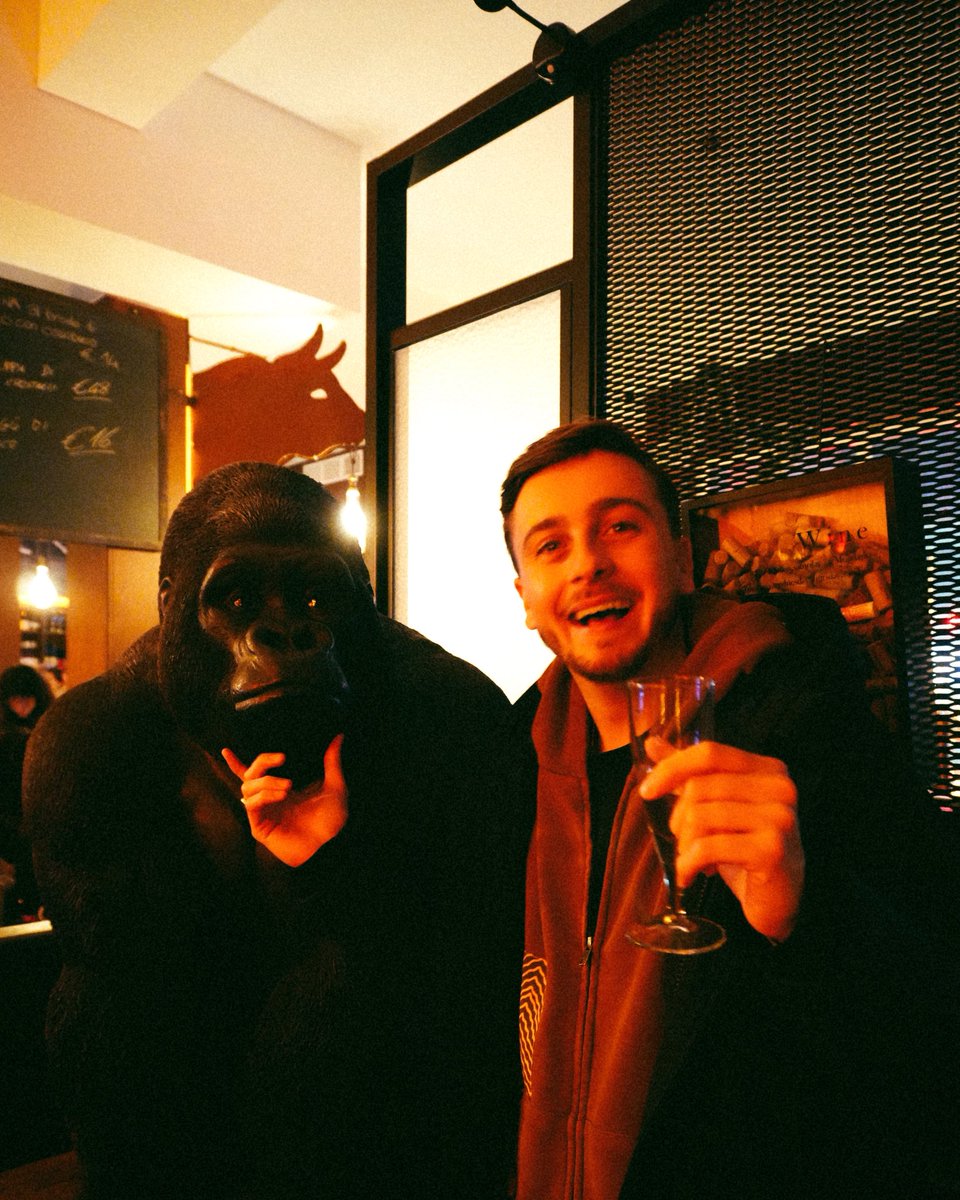 Sem Jacobs tweet media