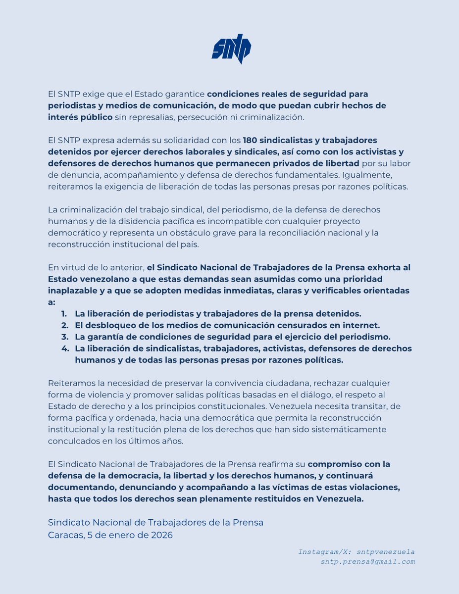 sntpvenezuela's tweet image. #COMUNICADO | No es posible avanzar hacia una transición democrática mientras persistan la persecución política, la censura y la prisión arbitraria.
El SNTP exige la liberación de 23 periodistas y trabajadores de la prensa y el desbloqueo de más de 60 medios censurados.
Más ⬇️