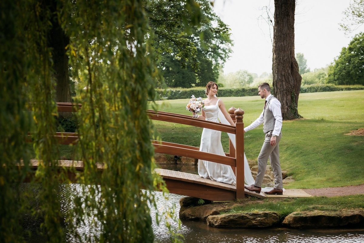 Aldwark Manor Estate tweet media