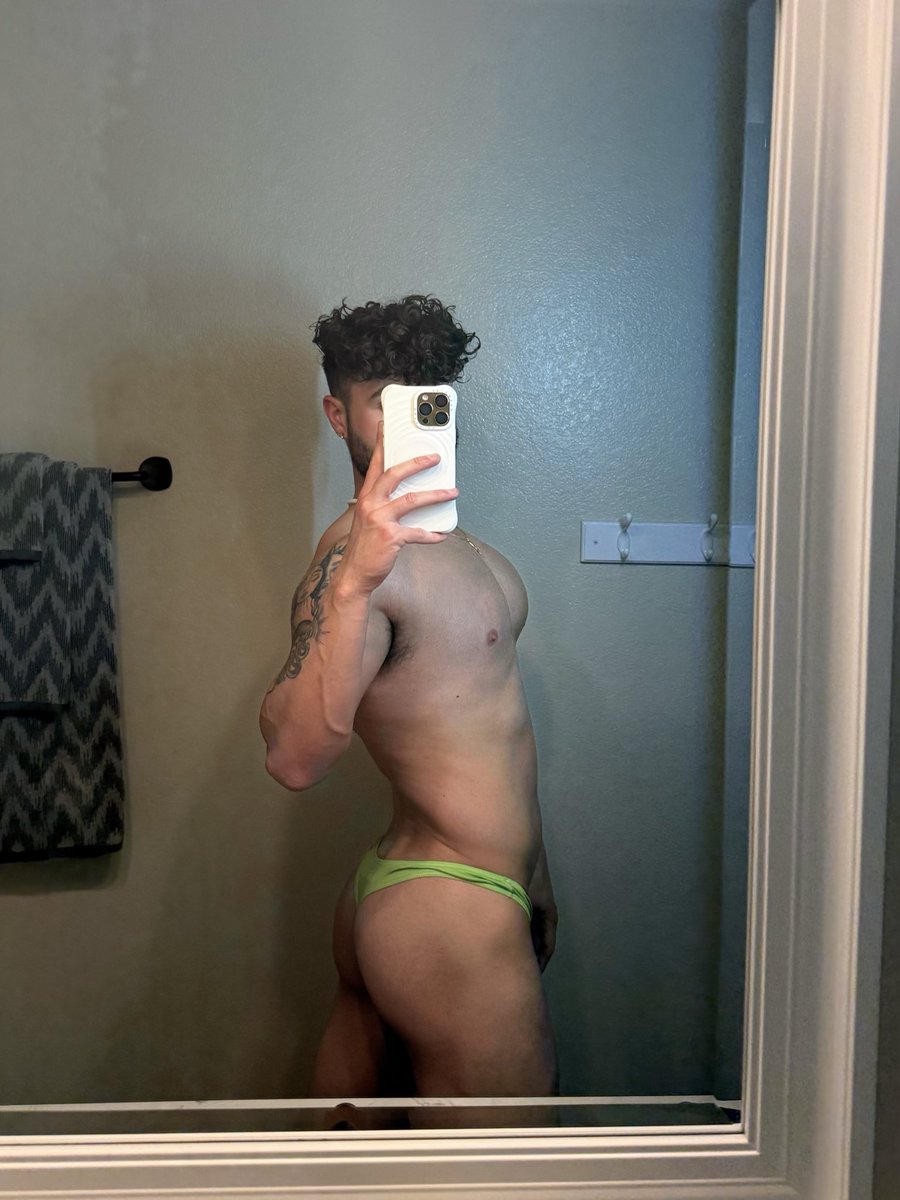 jeremy ꨄ tweet media