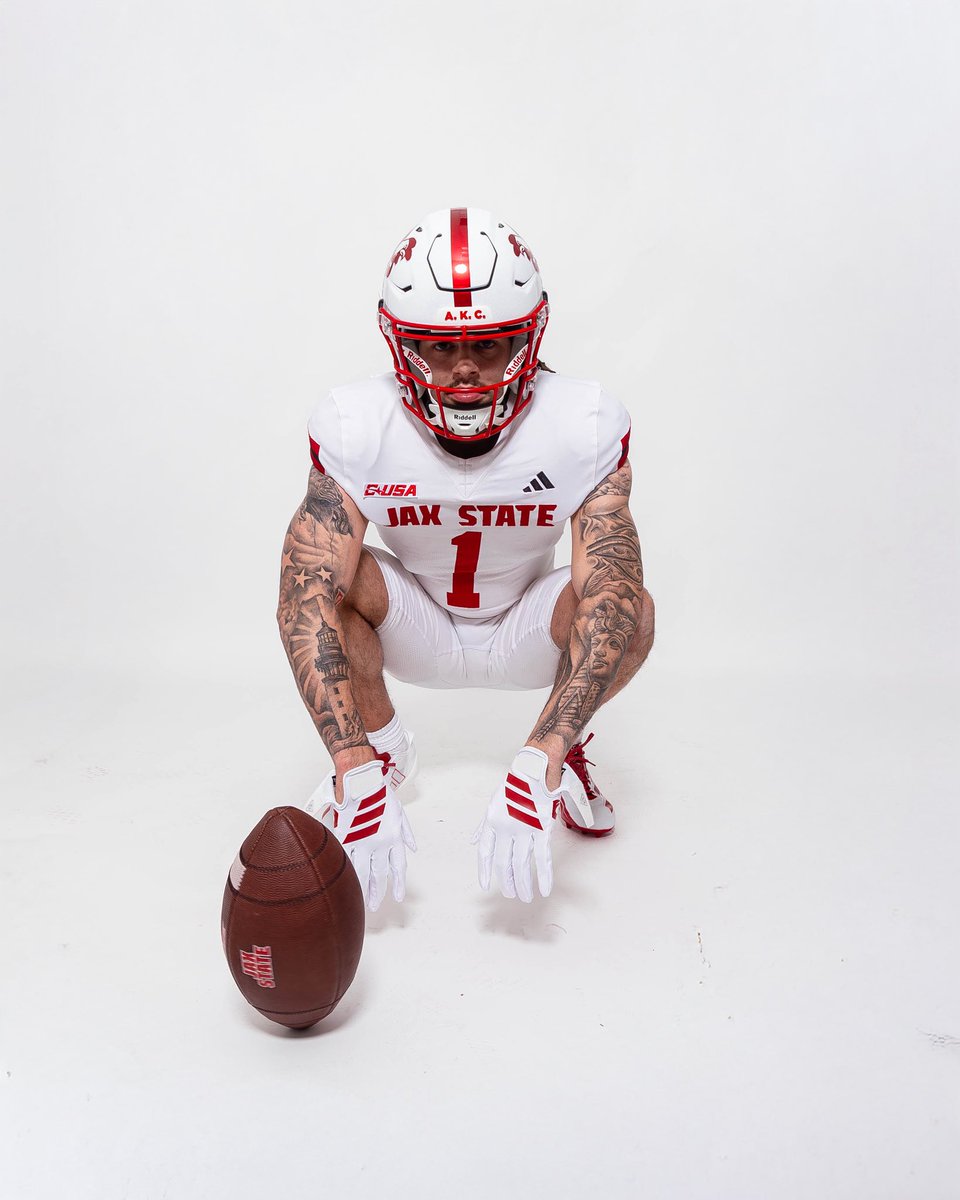 legendDoggett3's tweet image. Committed Let’s Work! 🐔👌🏽@JaxStateFB @_RohanGaines