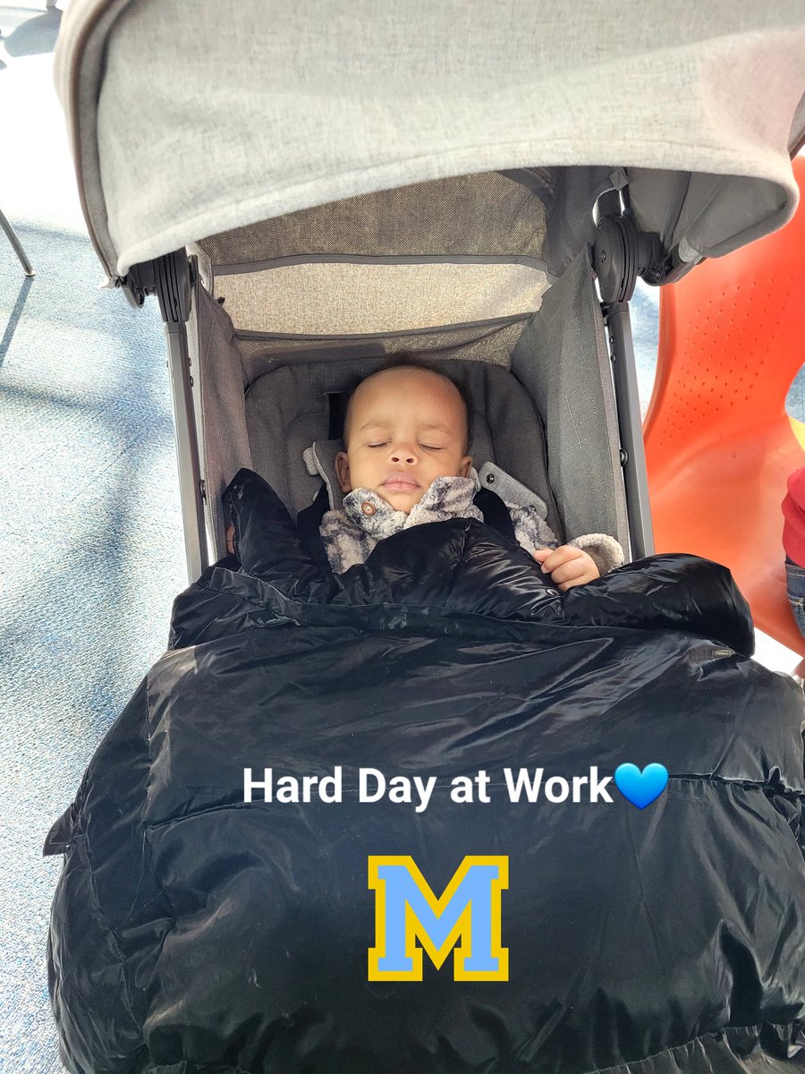 smithclass128's tweet photo. Happening Today: Mays HS Welcomes Transformational Leader Assoc. Supt. F. Taylor and Team as We Hit the Ground Running and Get Geared Up for a Productive Semester. We look Forward to Soaring Under Your Laser-focused Leadership! #DataDive #26Win #UpUpUpandAway #ForrestellaTaylor https://t.co/pS00vPcBl3