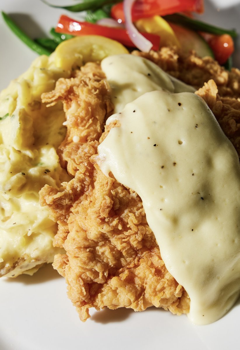 Summit Grill tweet media