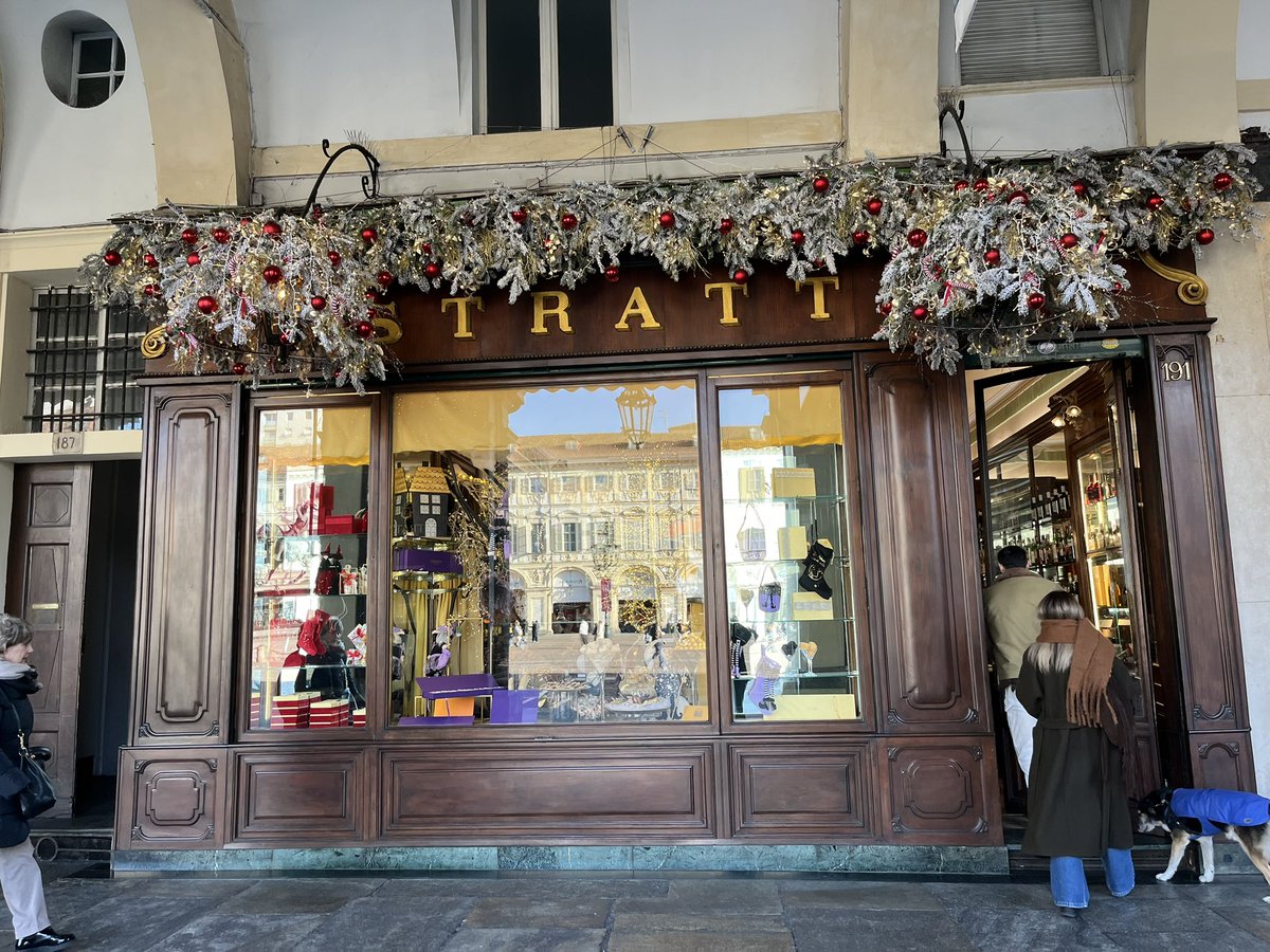 AzorcanGlobal's tweet photo. The last day of our #azorcan #SpenglerCup tour was a day trip from #Milan to the capital of #Piedmont, #Turin
With the #Alps to the NW, it’s known for refined architecture, great cuisine, royal palace, stately baroque buildings, old cafes &amp; grand squares.
#Italy @AzorcanTours https://t.co/zSesnocM9k
