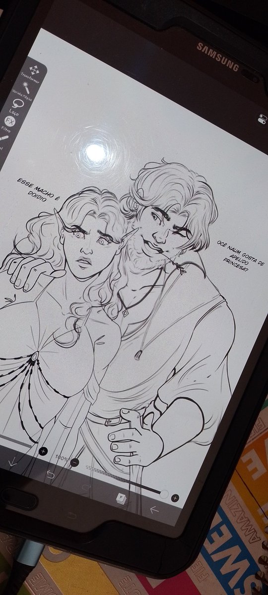 SJeiminy's tweet image. Larissa claramente incomodada com o Mateus tocando nela kkkkkk 🤣

#entrelacoseamassos 
@doguinhostudios