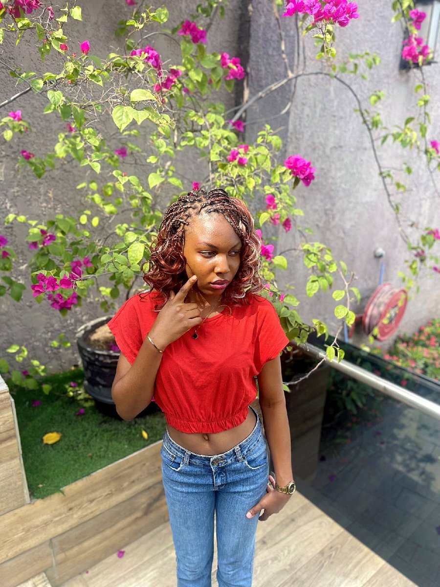 Sasha Simi🌹 tweet media