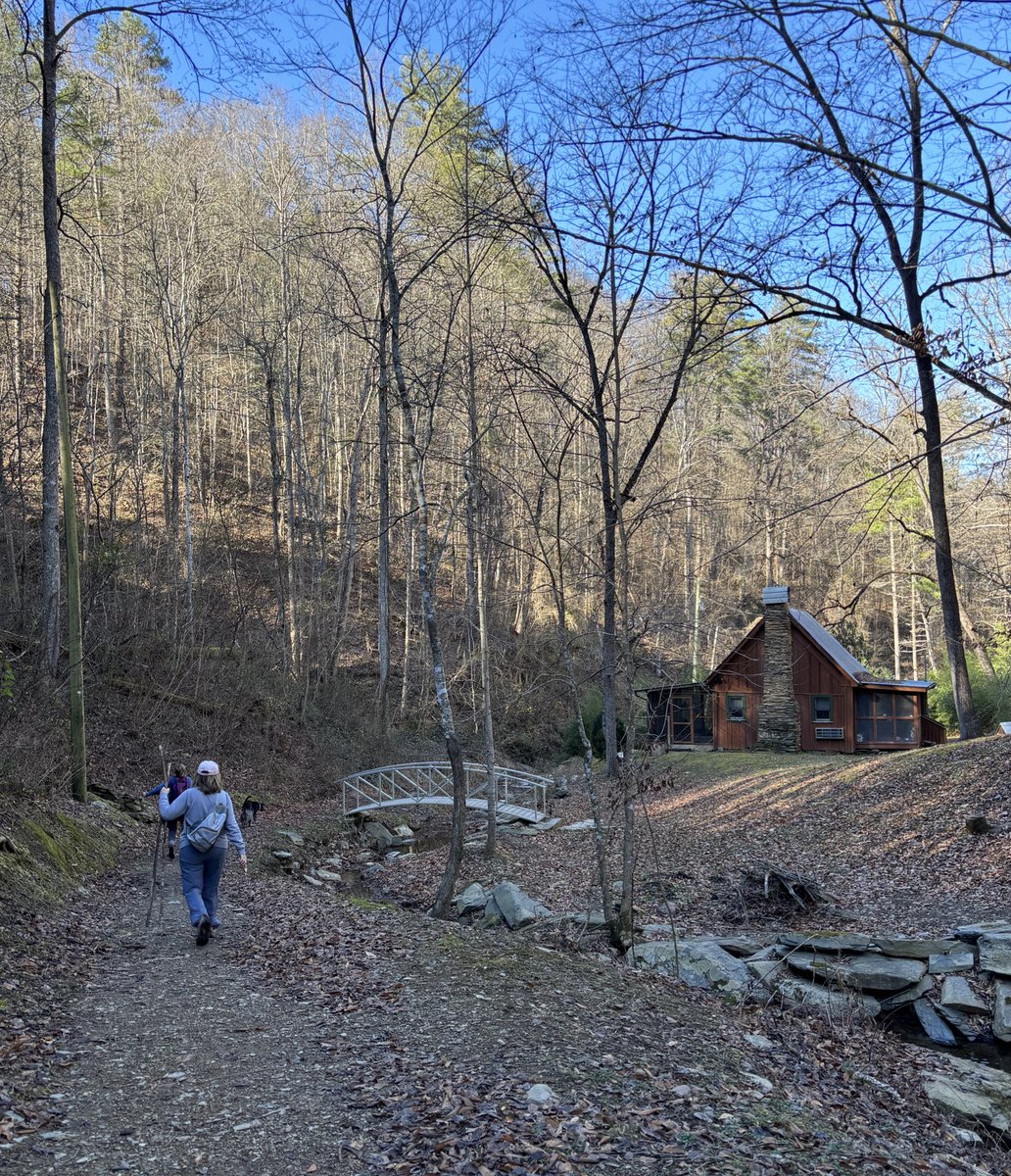 LDWingard's tweet image. Beautiful hike yesterday at the cabin resort where we're staying outside the Great Smoky Mountains NP.