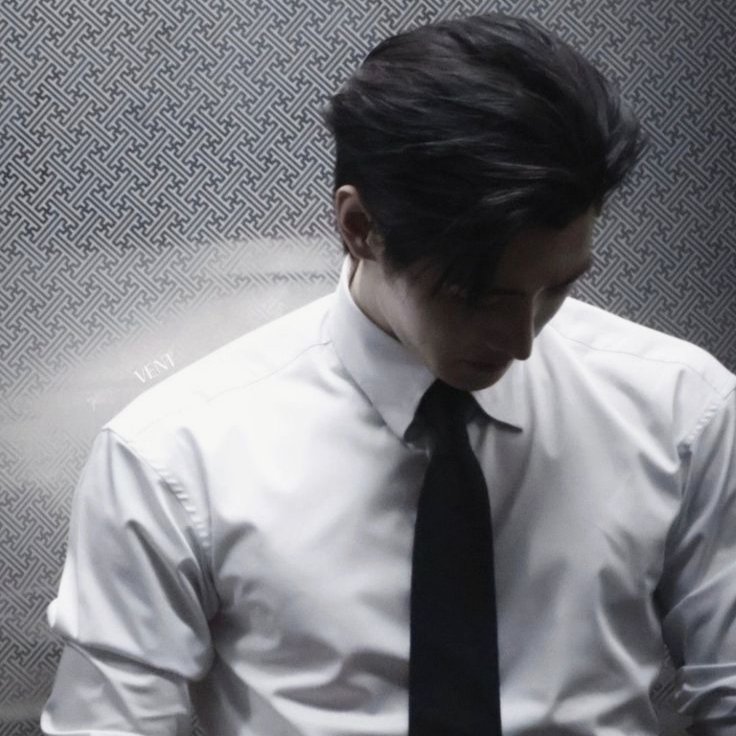 d7vwn_'s tweet photo. sandali lang 🔞

Kaliwa’t kanan ang mga ginagawa ni Jay at Sunghoon sa loob ng opisina. Paano na lang kung umabot sa punto na kailangan nilang mag overnight para tapusin ang mga ito? Kaya ba nilang mag focus o may ibang makakapukaw sa kanilang atensyon? https://t.co/hgf3zZVOsO