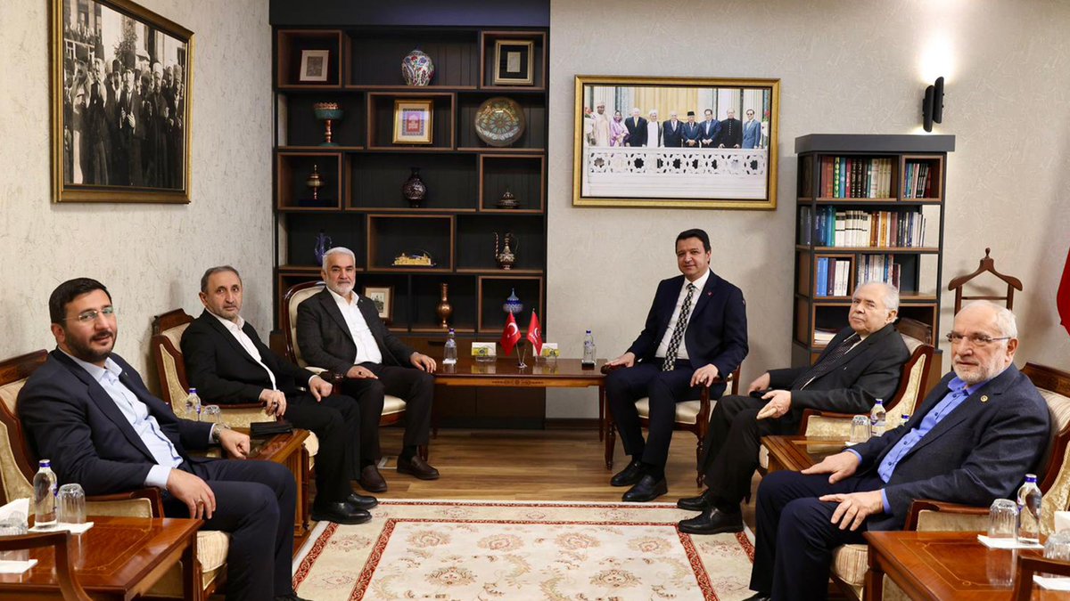 HurDavaPartisi's tweet image. Genel Başkanımız Sayın Zekeriya Yapıcıoğlu, Saadet Partisi Genel Başkanı Sayın Mahmut Arıkan'ı ziyaret etti.

Görüşmede Türkiye'deki ve bölgemizdeki güncel meseleler hakkında fikir alışverişinde bulunuldu.