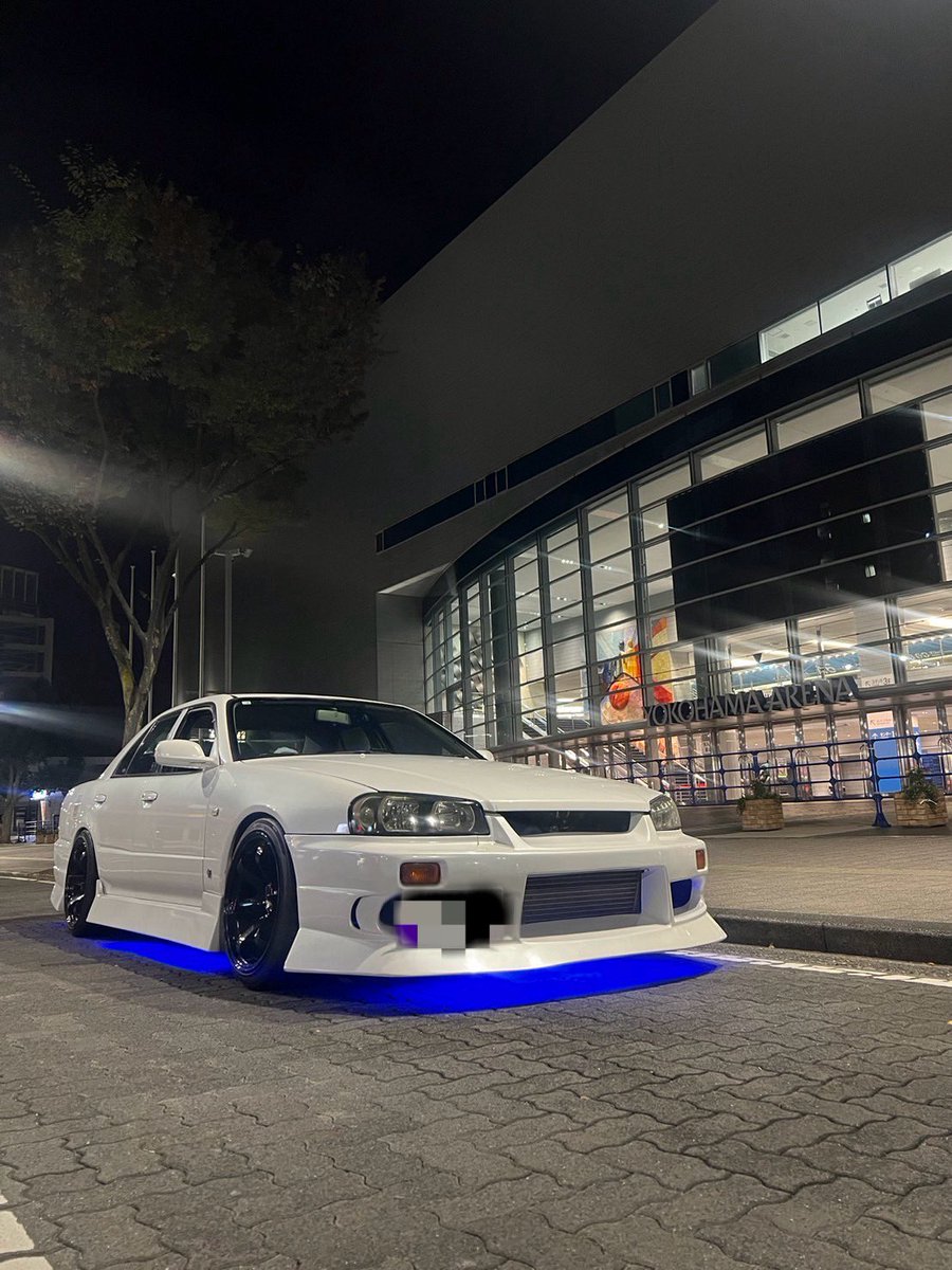 ningen___34's tweet photo. @grok この車擬人化してください🚗 https://t.co/n0r0PcQlac