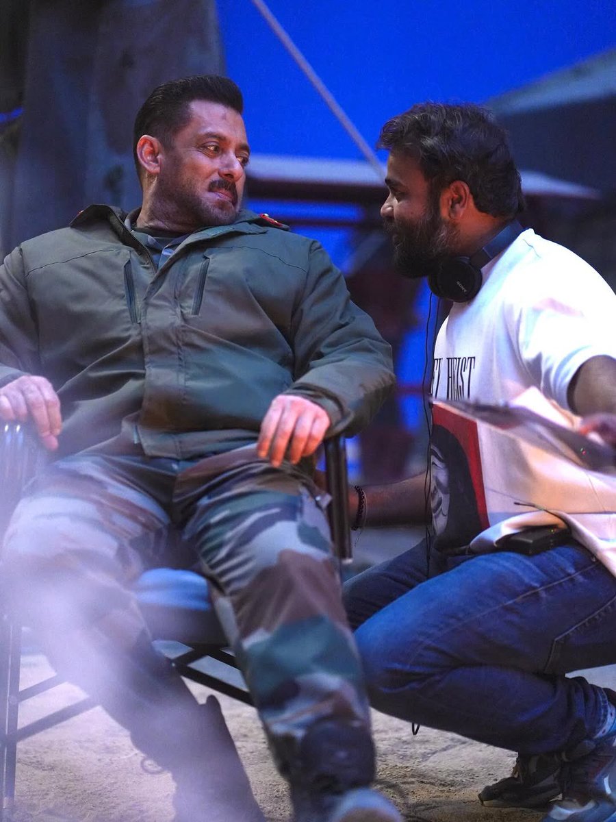 #SalmanKhan during the shoot of #BattleofGalwan 😍