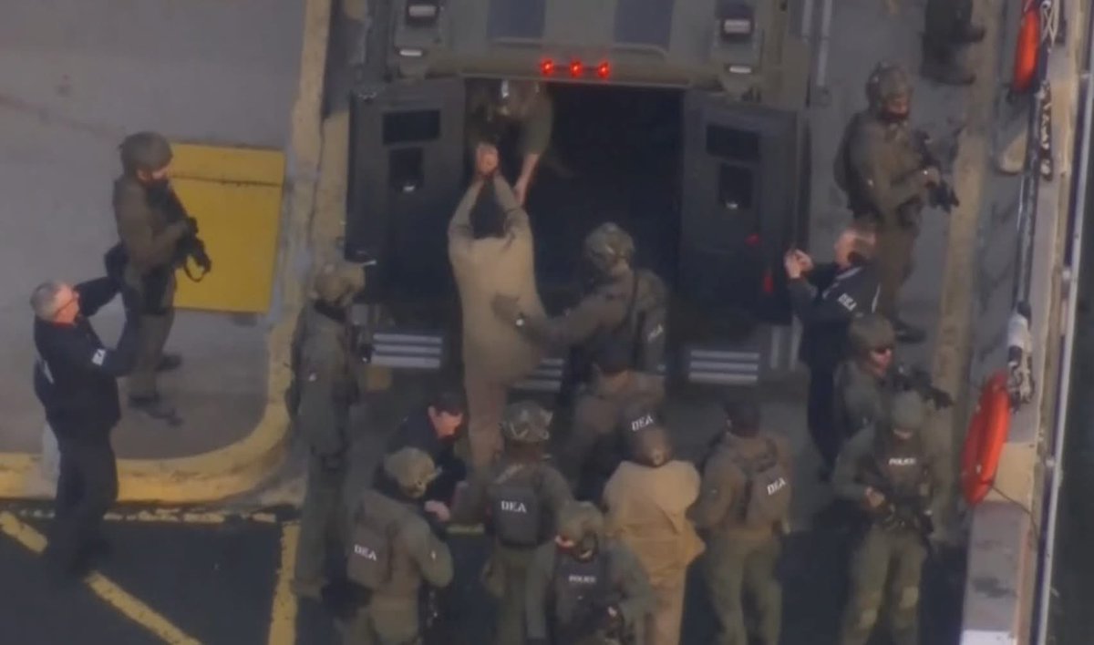 Jhonffonseca's tweet image. ¡IMÁGENES DE MADURO QUE NO TIENEN PRECIO!